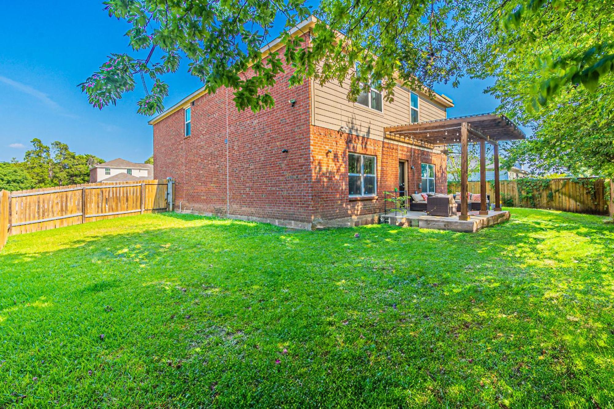 Luxury 5Br Dallas Retreat With Business Amenities - Perfect For Business Travelers, Families & Groups エクステリア 写真
